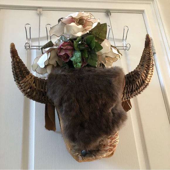 Folk Art Hanging BULL BASKET/PLANTER Made From Wood Wicker Bark Fiber Feathers & - Picture 16 of 16
